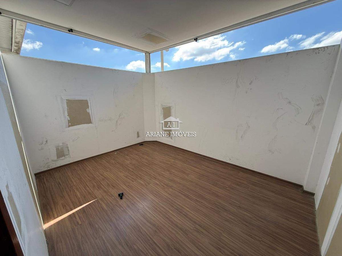 Galpão, Nova Suíssa, 0 Quarto, 0 Vaga