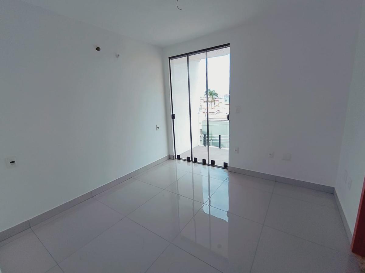 Casa, Santa Amélia, 3 Quartos, 2 Vagas, 1 Suíte