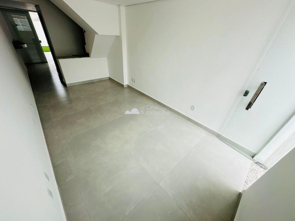 Casa, Jardim Leblon, 2 Quartos, 2 Vagas