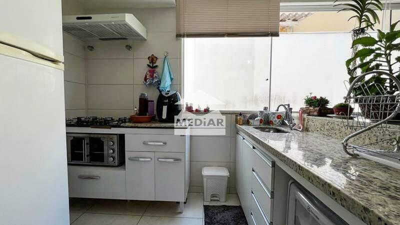 Casa, Santa Efigênia, 3 Quartos, 2 Vagas, 2 Suítes
