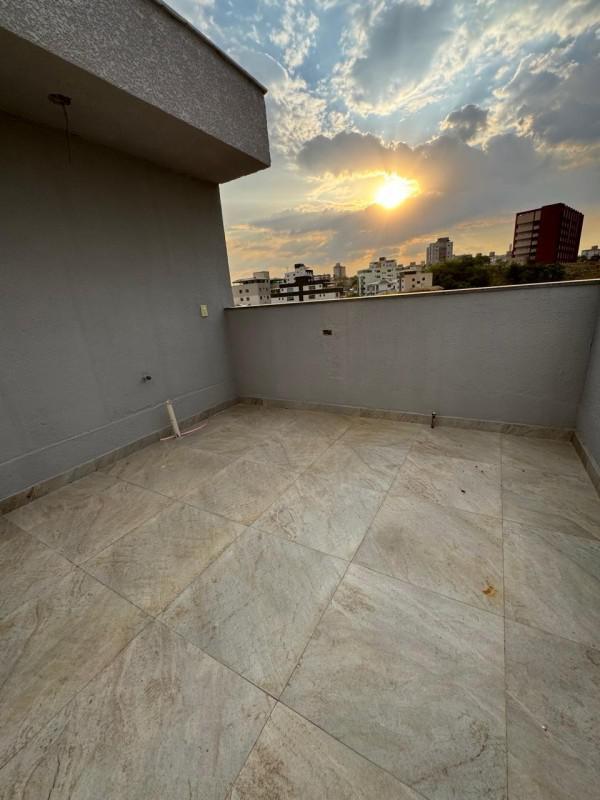 Cobertura, Cabral, 2 Quartos, 2 Vagas, 1 Suíte