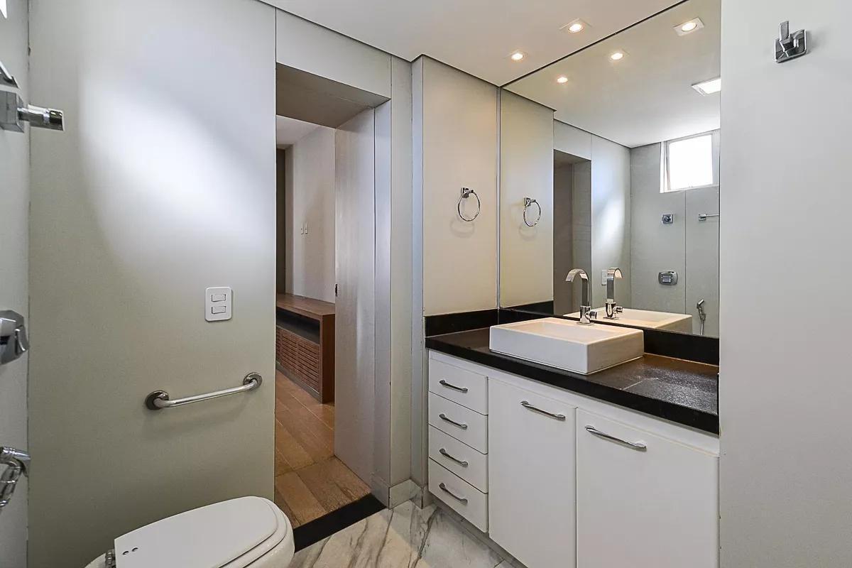 Apartamento, Savassi, 4 Quartos, 2 Vagas, 1 Suíte