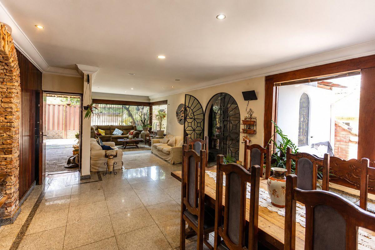 Casa, Serra, 3 Quartos, 3 Vagas, 2 Suítes