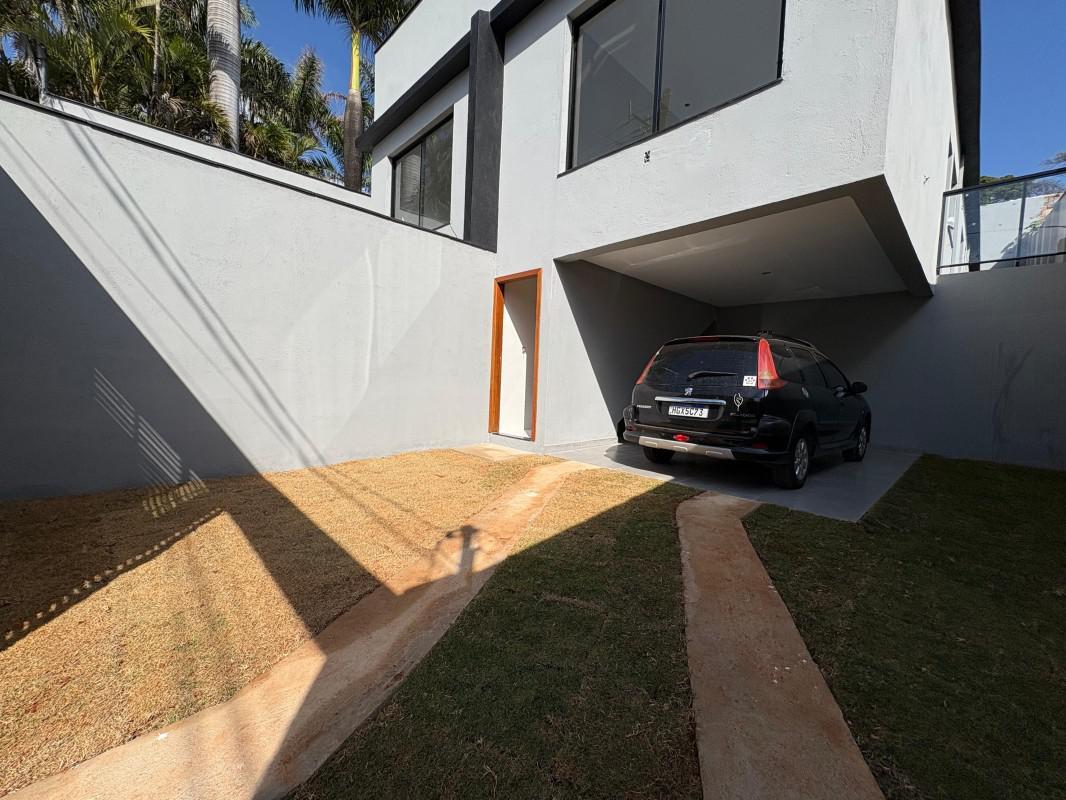 Casa, Trevo, 3 Quartos, 3 Vagas, 1 Suíte