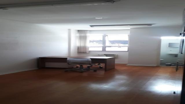 Sala, Estoril, 0 Quarto, 1 Vaga