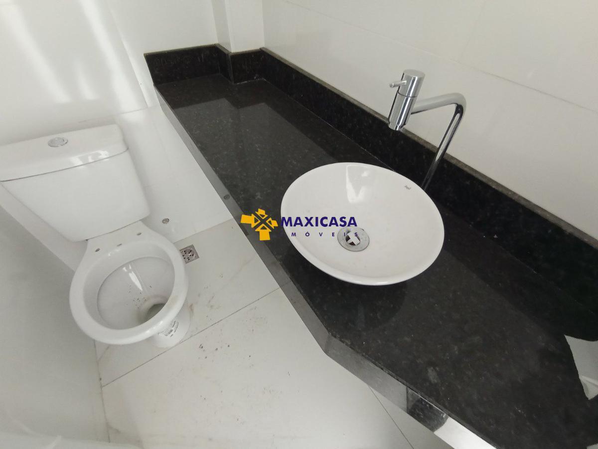 Casa, Santa Branca, 2 Quartos, 2 Vagas, 2 Suítes