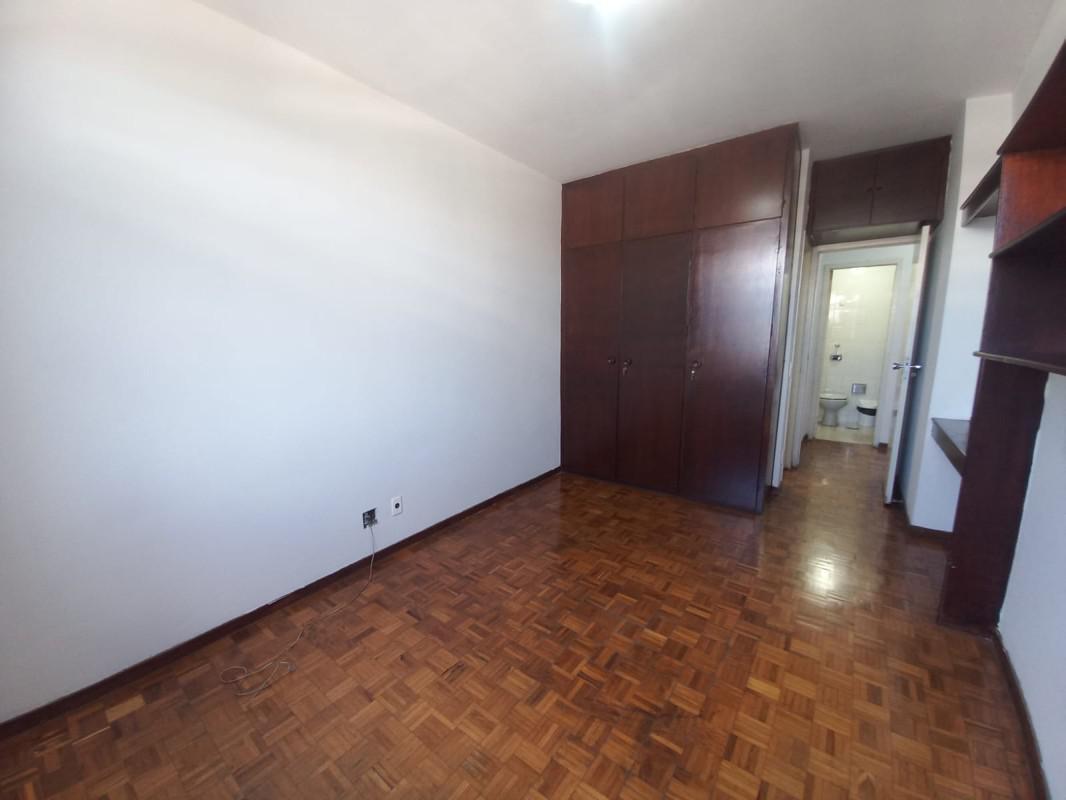Apartamento, Floresta, 3 Quartos, 1 Vaga, 1 Suíte