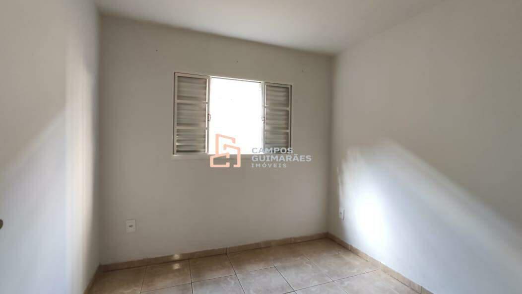 Casa, Oitis, 3 Quartos, 1 Vaga, 1 Suíte