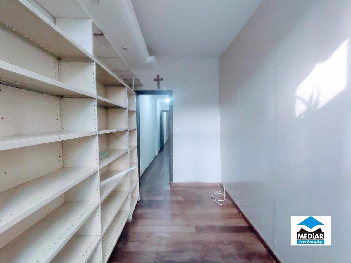 Apartamento, Santa Efigênia, 3 Quartos, 0 Vaga, 1 Suíte