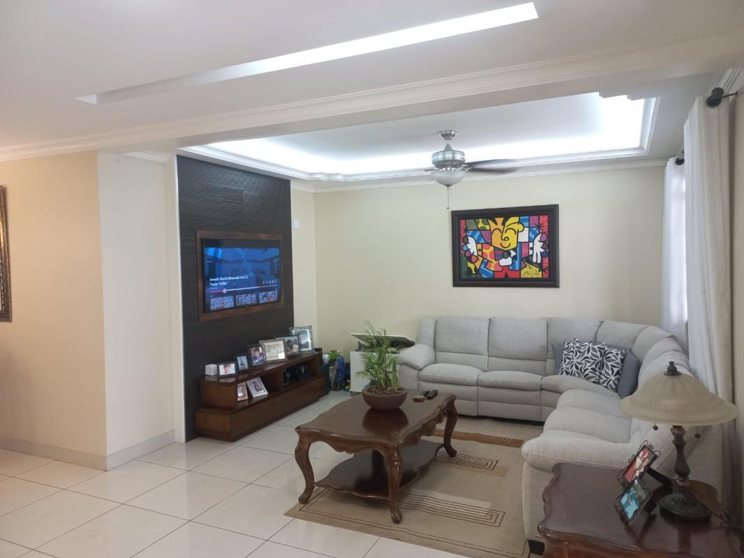 Casa, Vila Clóris, 3 Quartos, 3 Vagas, 1 Suíte