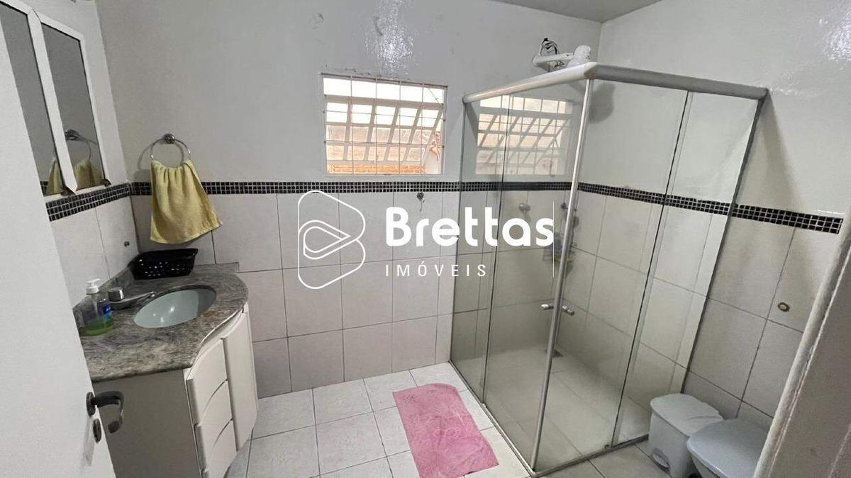 Casa, Centro, 2 Quartos, 2 Vagas, 2 Suítes