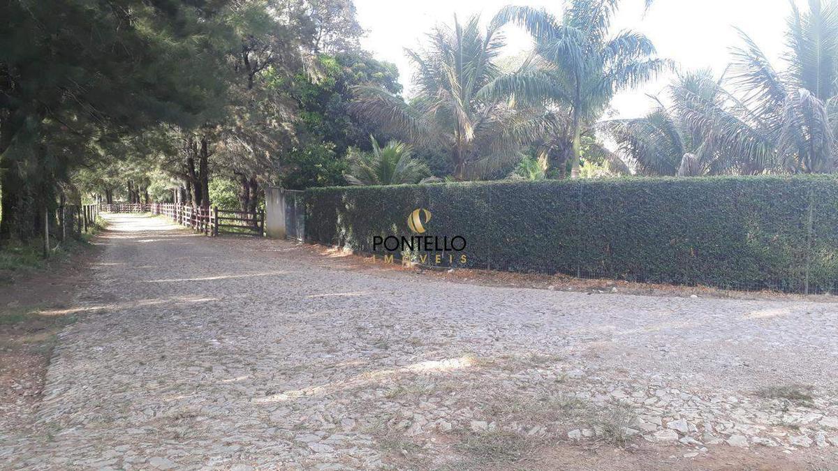 Fazenda, Universitário, 4 Quartos, 3 Vagas, 1 Suíte