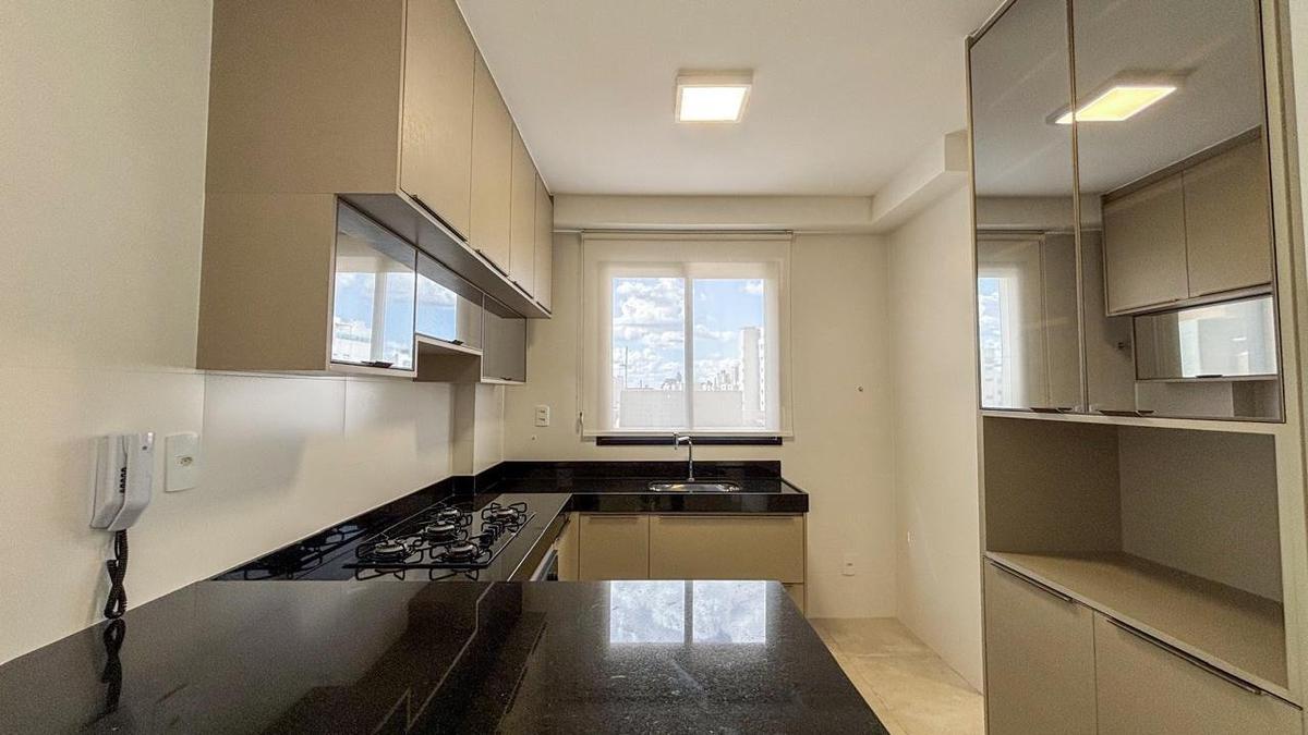 Apartamento, Cruzeiro, 3 Quartos, 2 Vagas, 2 Suítes