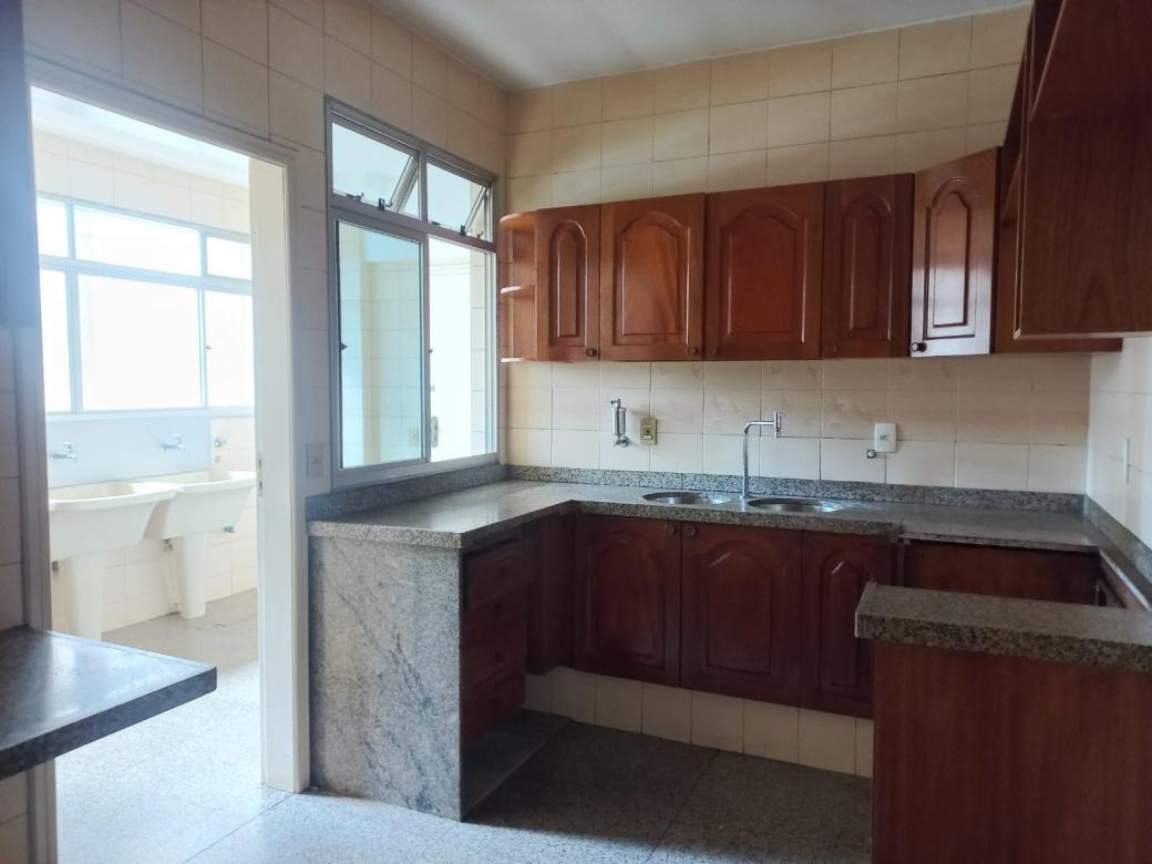 Apartamento, Lourdes, 4 Quartos, 2 Vagas, 1 Suíte