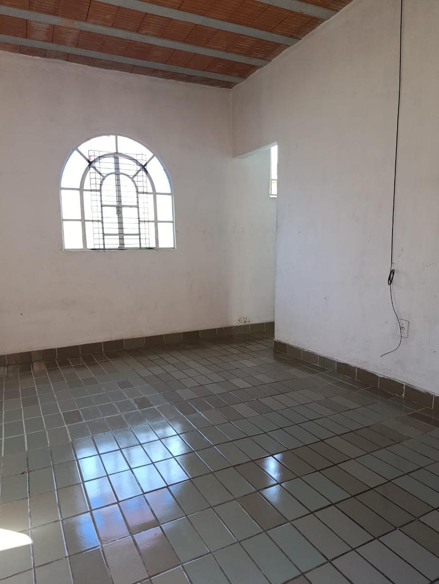 Quitinete, Chácara Cotia, 1 Quarto, 1 Vaga