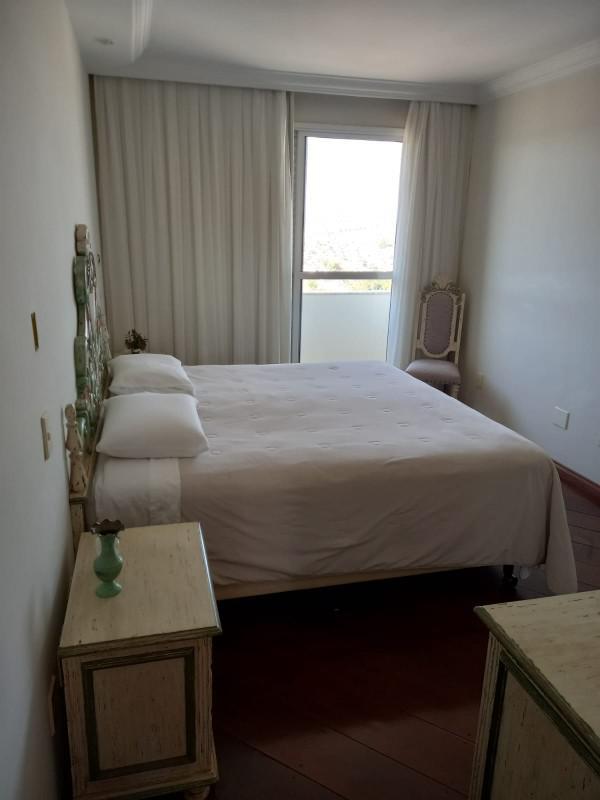 Apartamento, Centro, 4 Quartos, 2 Vagas, 1 Suíte