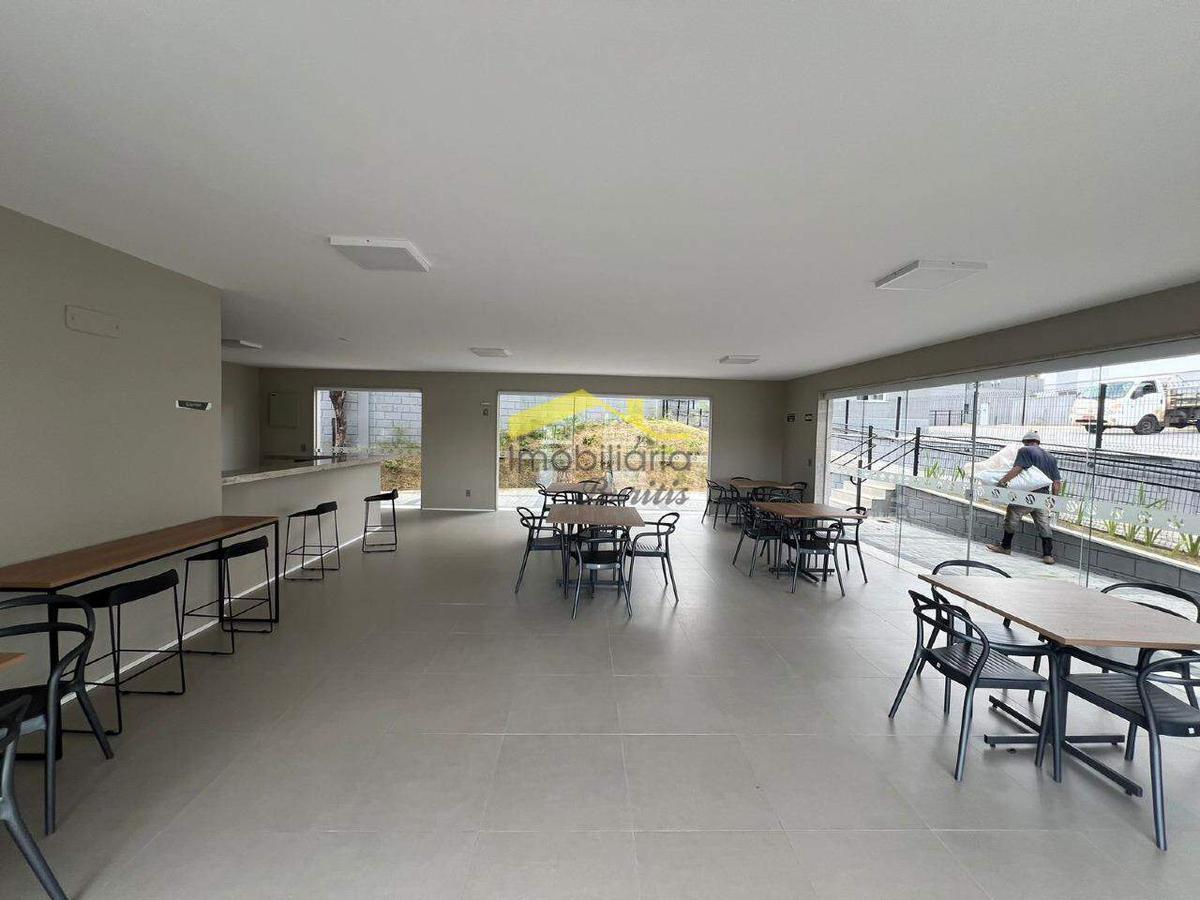 Apartamento, Santa Maria, 2 Quartos, 1 Vaga