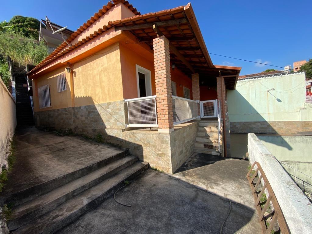 Casa, Caiçaras, 2 Quartos, 4 Vagas, 1 Suíte