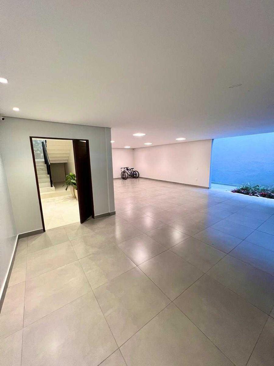 Casa, Bom Pastor, 3 Quartos, 4 Vagas, 3 Suítes