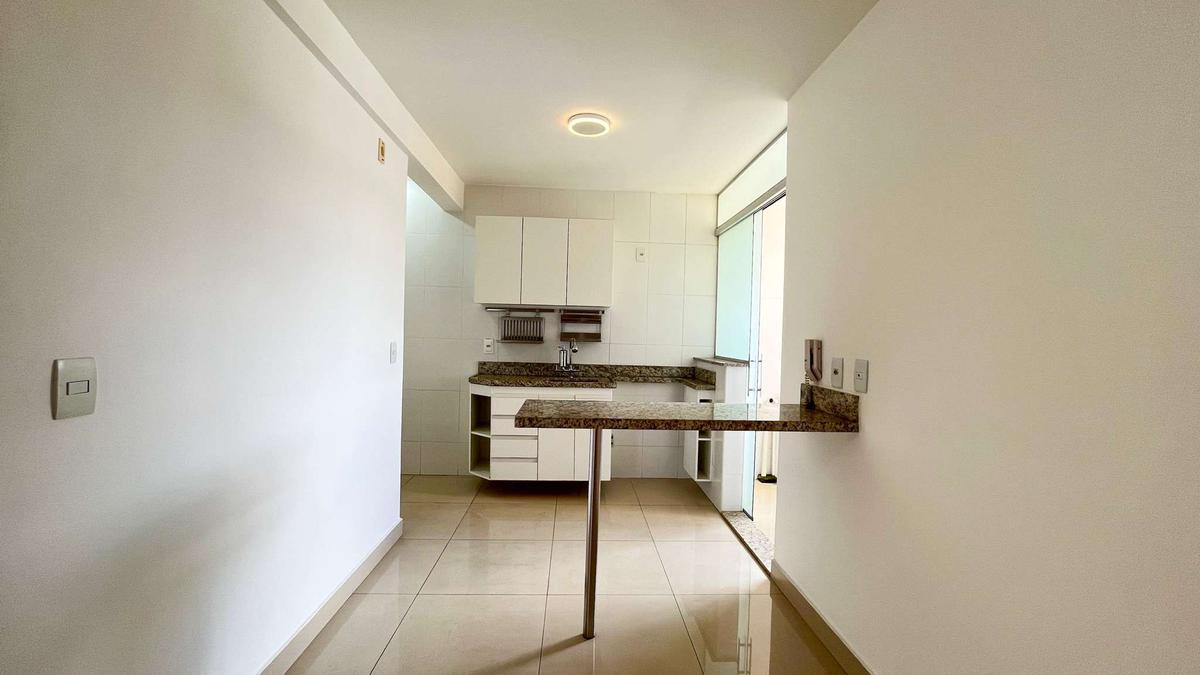 Cobertura, Estoril, 3 Quartos, 4 Vagas, 1 Suíte