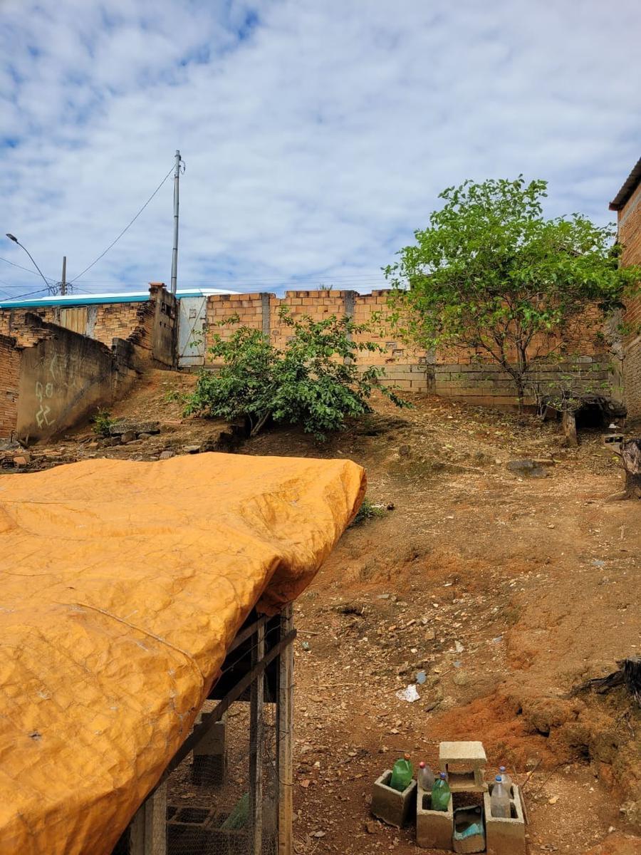 Lote, Monte Castelo, 0 Quarto, 0 Vaga