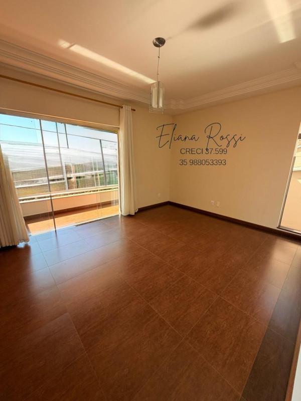 Casa, Vila Pinto, 4 Quartos, 2 Vagas, 1 Suíte