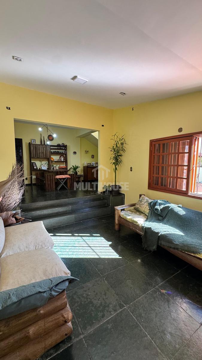 Casa, Santa Amélia, 4 Quartos, 10 Vagas, 1 Suíte