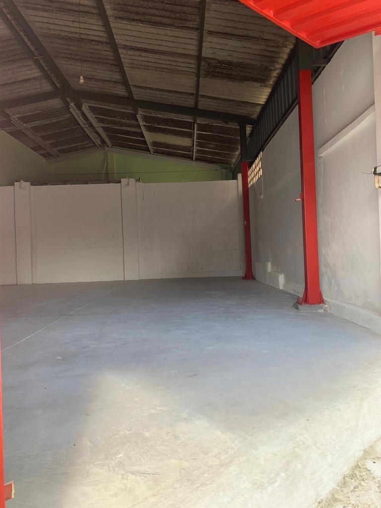 Galpão, Santa Inês, 0 Quarto, 8 Vagas