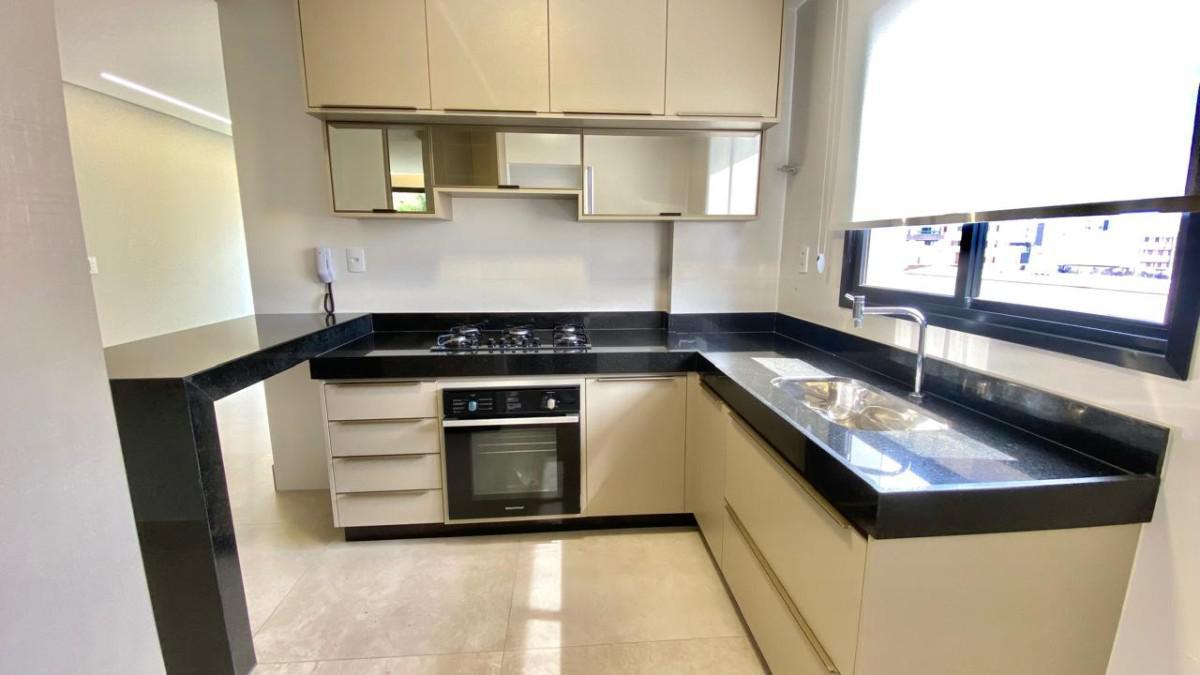 Apartamento, Cruzeiro, 3 Quartos, 2 Vagas, 2 Suítes