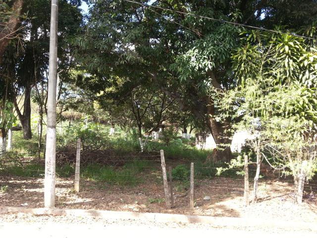 Lote, Parque Jardim Encantado, 2 Quartos, 10 Vagas, 0 Suíte