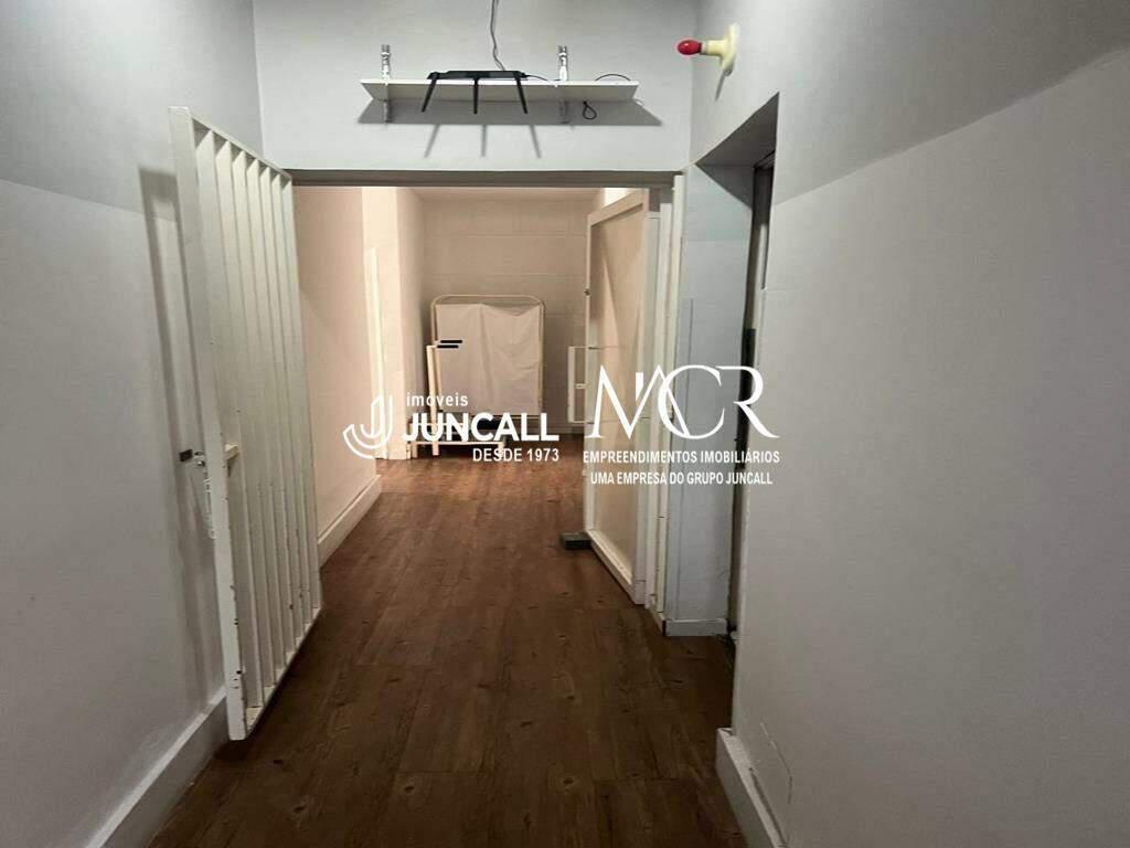 Casa, Funcionários, 10 Quartos, 10 Vagas