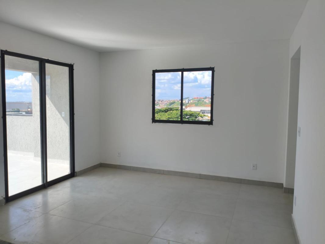 Cobertura, Novo Eldorado, 3 Quartos, 2 Vagas, 1 Suíte