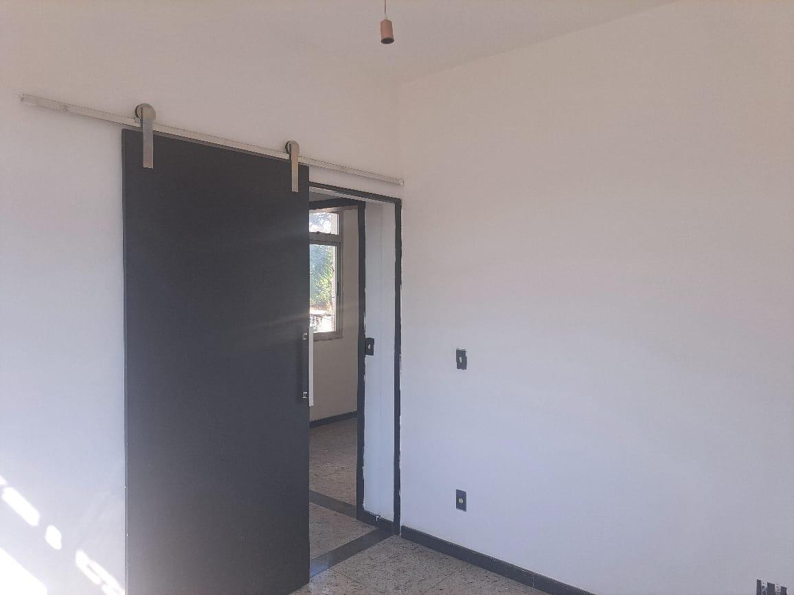 Apartamento, Nova Cachoeirinha, 2 Quartos, 1 Vaga