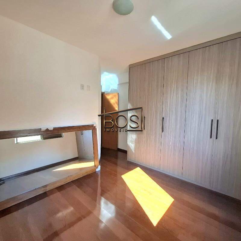 Apartamento, Luxemburgo, 4 Quartos, 3 Vagas, 1 Suíte