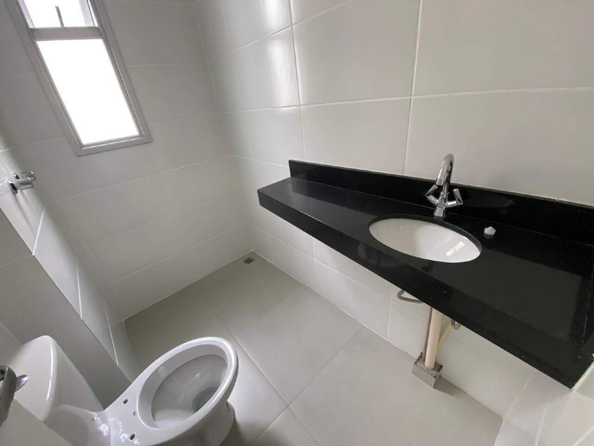 Cobertura, Estoril, 2 Quartos, 2 Vagas, 1 Suíte