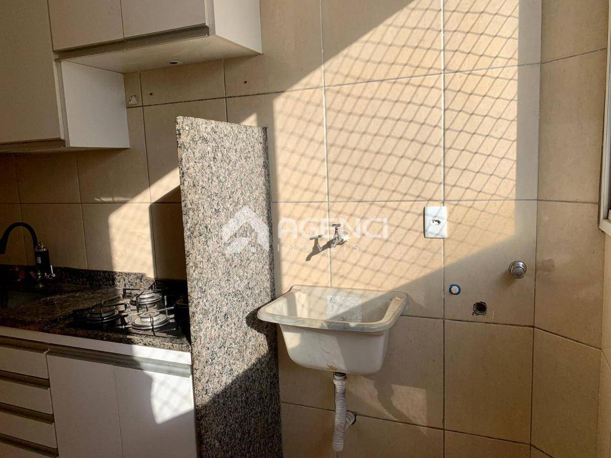 Apartamento, Cândida Ferreira, 3 Quartos, 0 Vaga, 1 Suíte