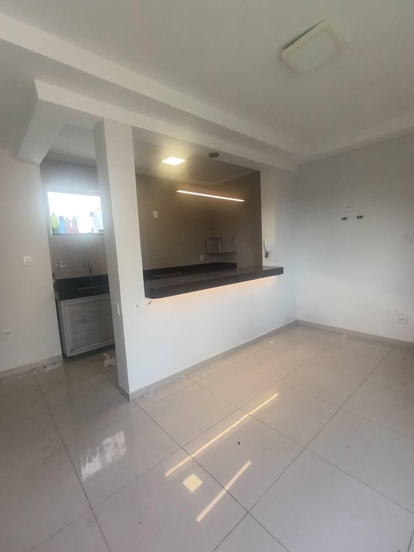 Apartamento, Floresta, 2 Quartos, 1 Vaga
