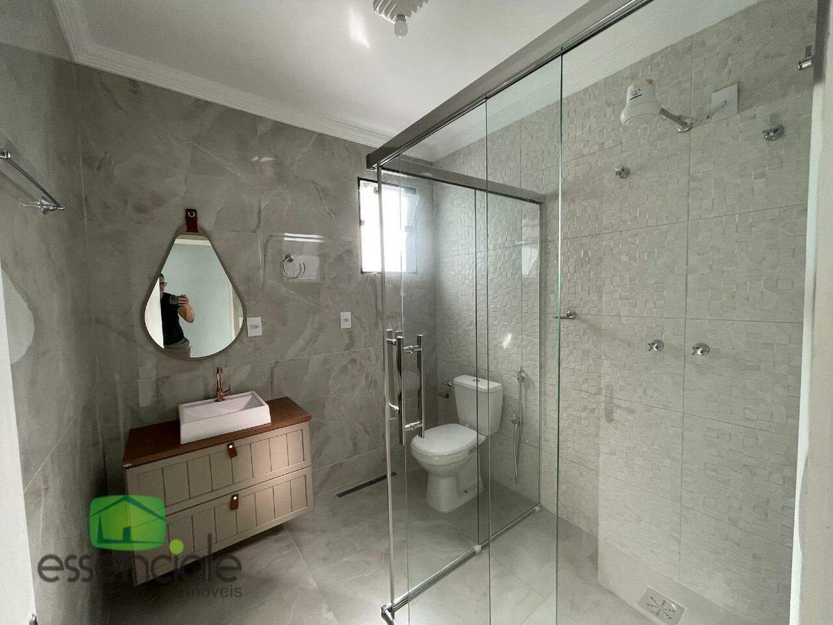 Casa, Monte Castelo, 3 Quartos, 4 Vagas, 1 Suíte