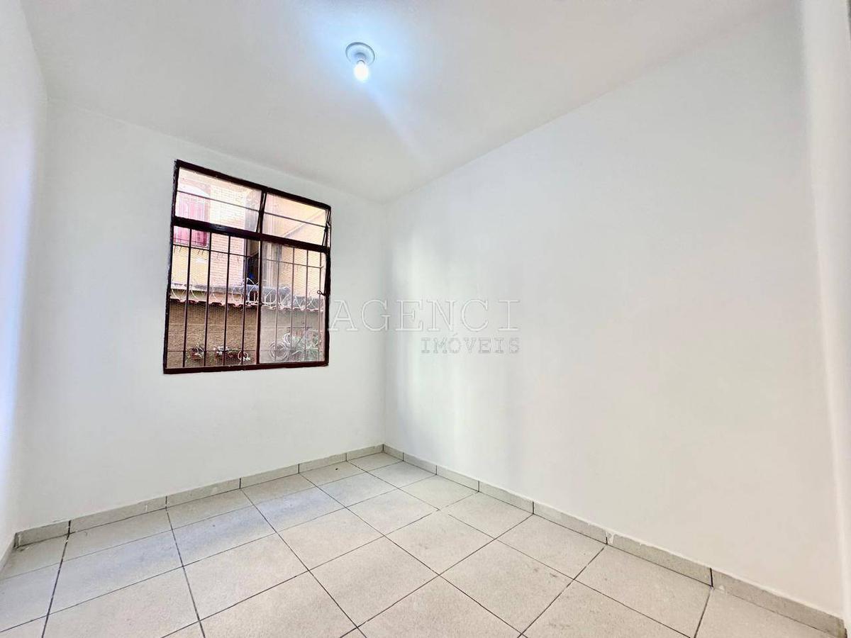 Apartamento, Camargos, 2 Quartos, 0 Vaga, 0 Suíte