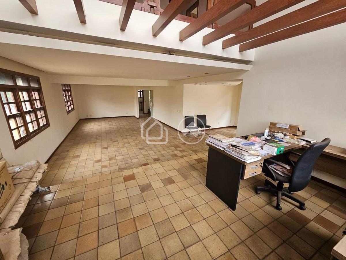 Casa, Santa Teresa, 8 Quartos, 6 Vagas, 2 Suítes