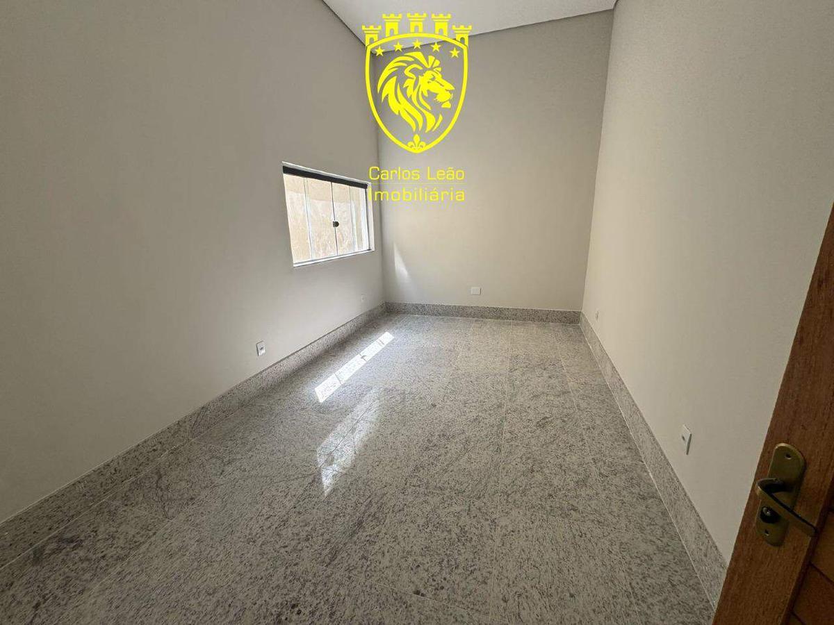 Sala, Palmeiras, 0 Quarto, 0 Vaga
