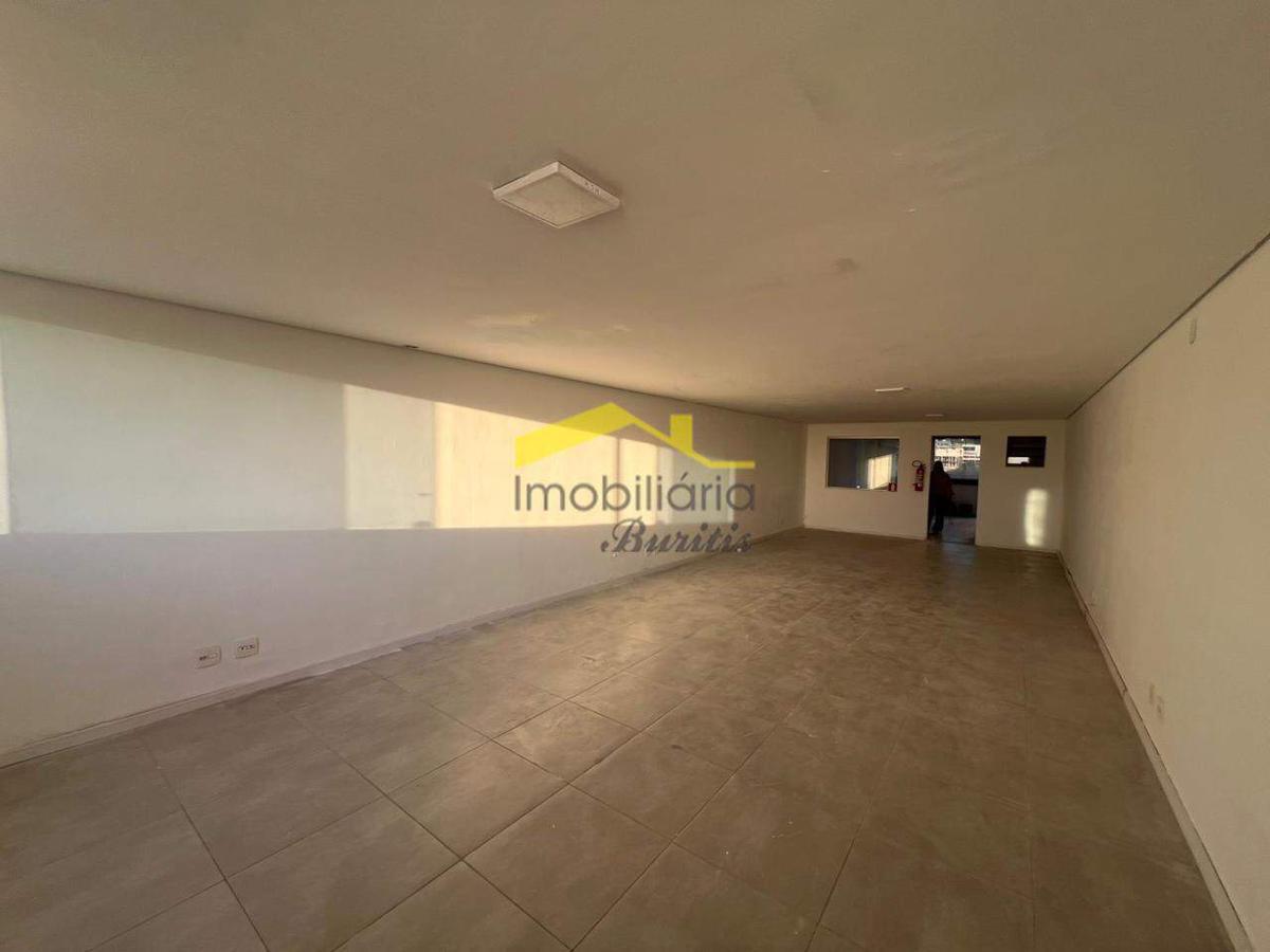 Sala, Estoril, 2 Vagas