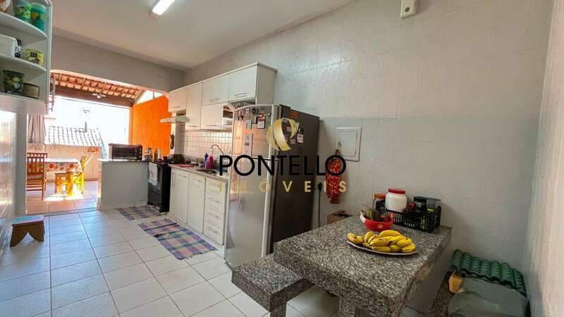 Casa, Ouro Preto, 4 Quartos, 3 Vagas, 1 Suíte