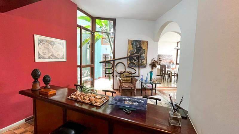 Casa, São Lucas, 4 Quartos, 5 Vagas, 4 Suítes