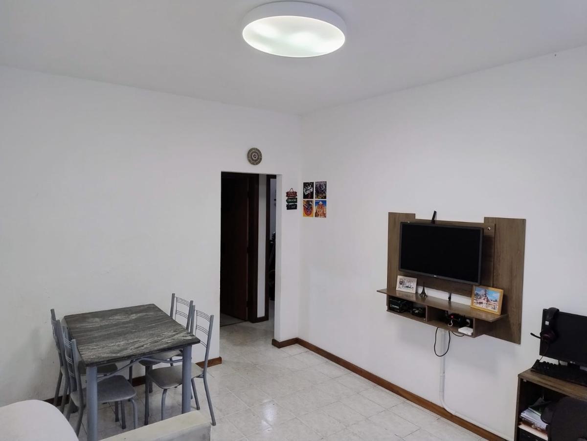 Casa, Jardim Leblon, 2 Quartos, 1 Vaga