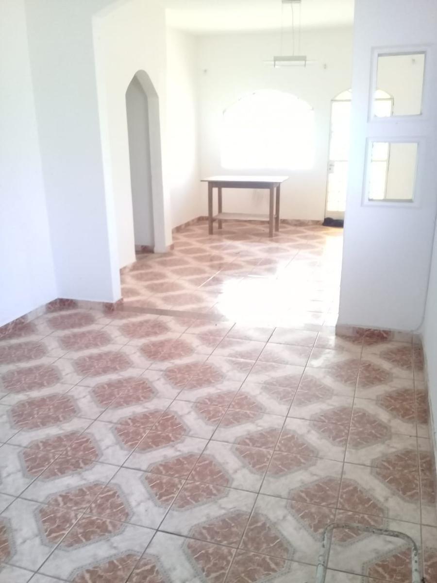 Casa, Boa Vista, 4 Quartos, 3 Vagas, 1 Suíte