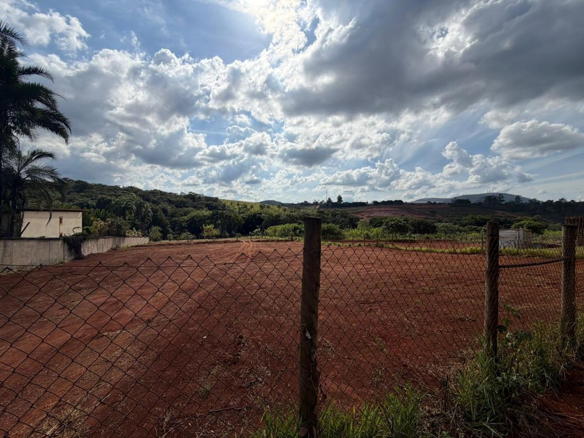 Lote, Planalto, 0 Quarto, 0 Vaga