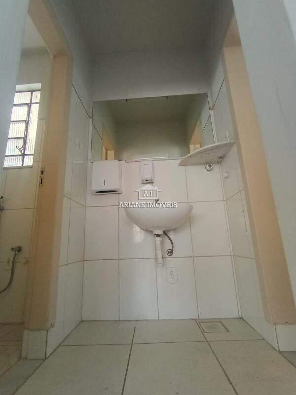 Sala, Centro, 0 Quarto, 0 Vaga