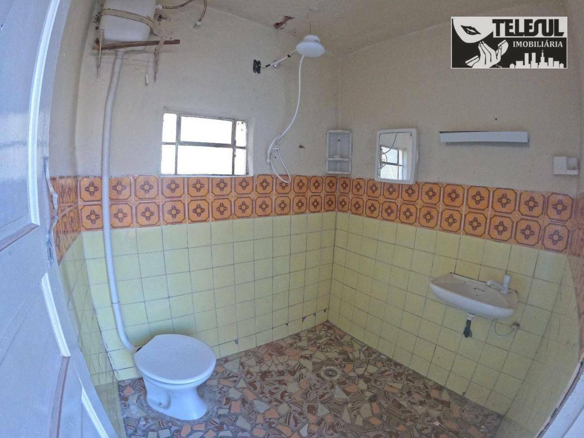 Casa, Centro, 3 Quartos, 0 Vaga