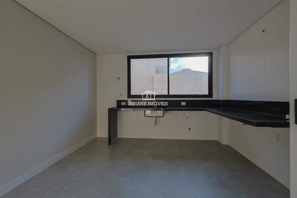 Cobertura, Santa Efigênia, 2 Quartos, 2 Vagas, 1 Suíte